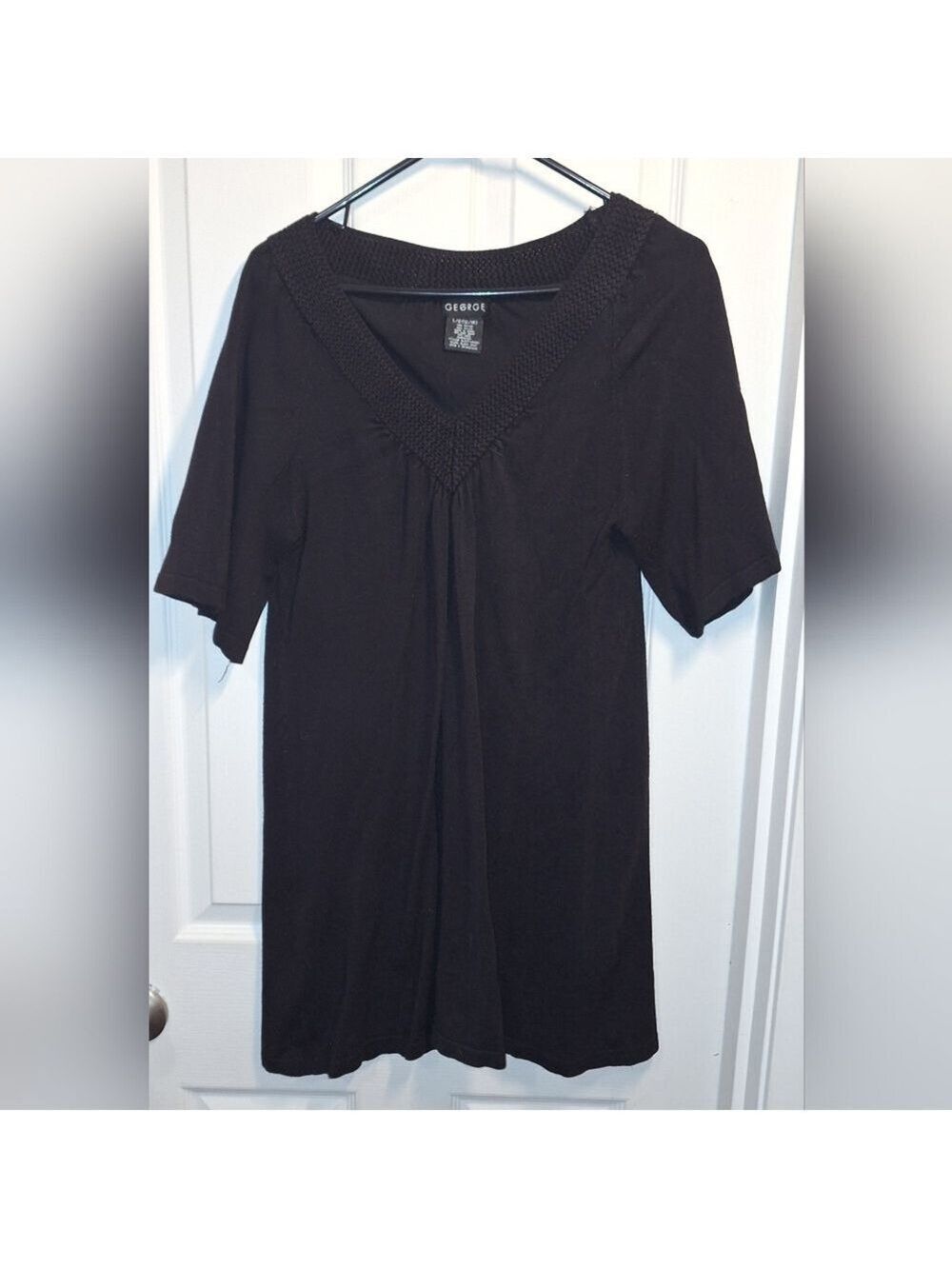 George Black Short Sleeve V-Neck Top XL